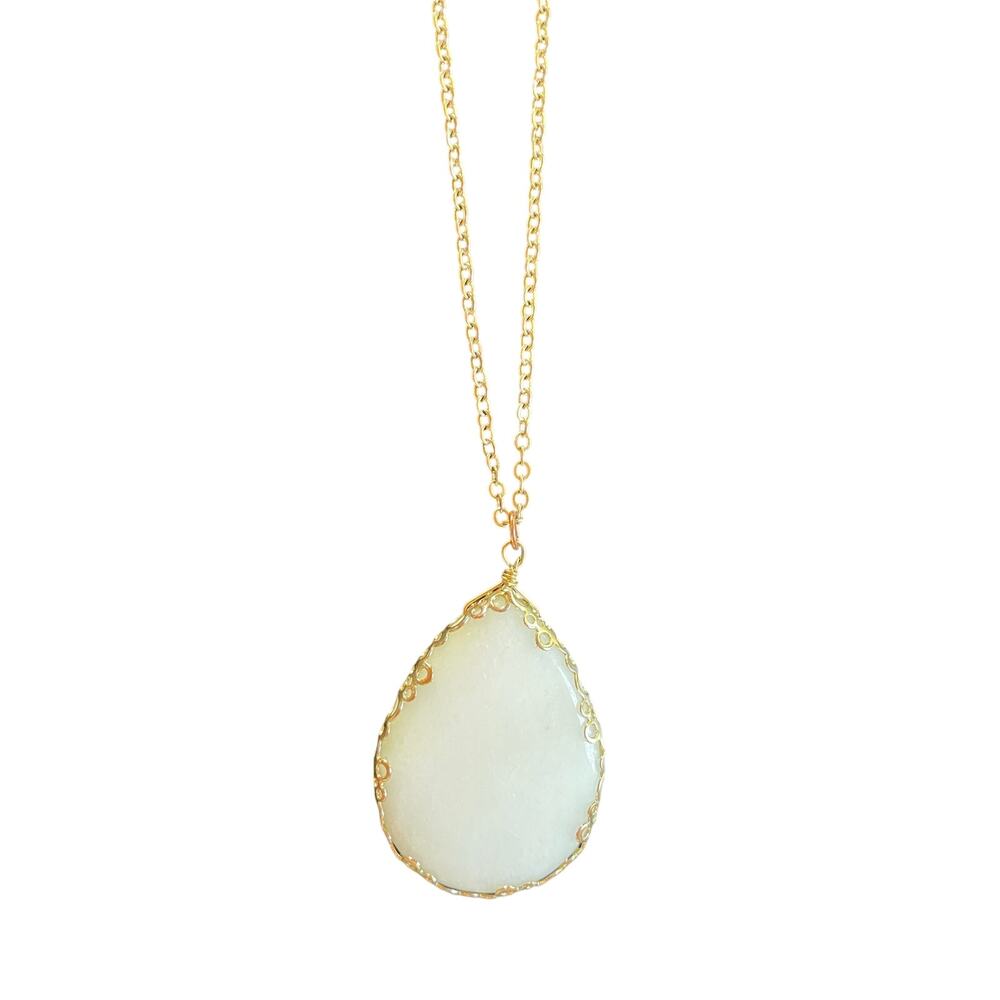 Opalite Pendant Necklace Gold Tone 36” Chain